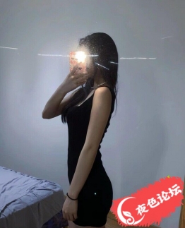 白云36D真胸燕子